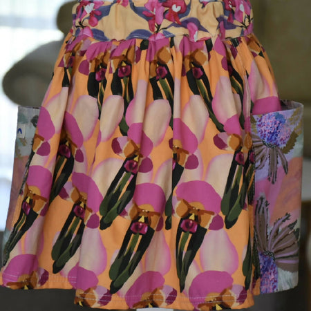 Skirt size 2/3, side pockets, 3 styles available, 100% pre-washed cotton, exclusive print designs