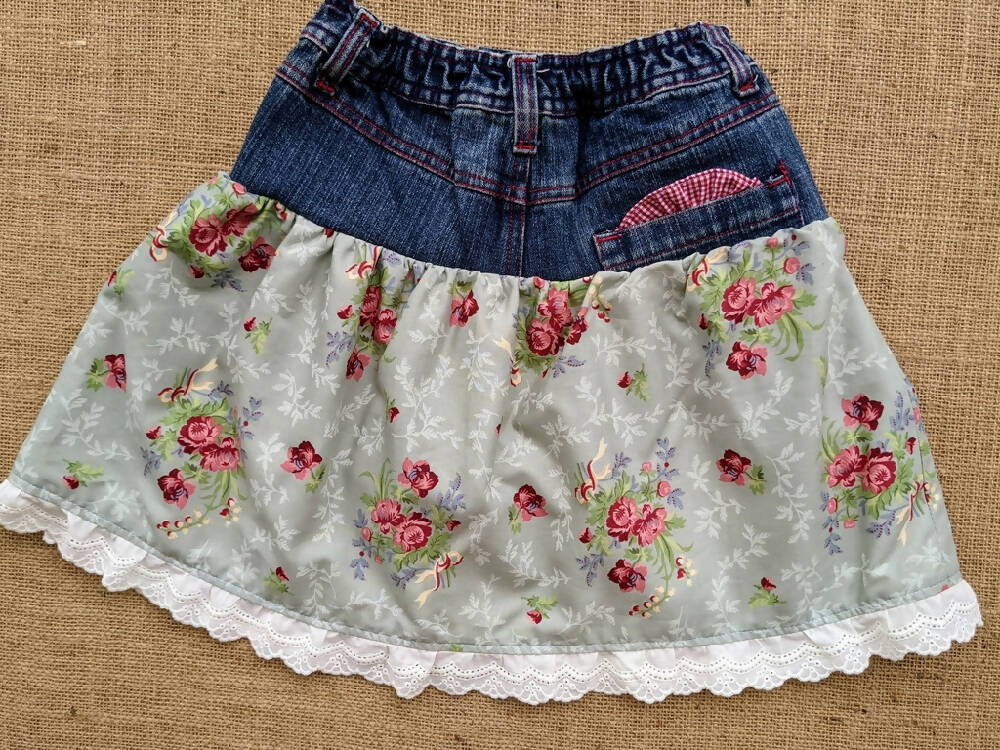 Size 5-6 Roses and Lace (2)