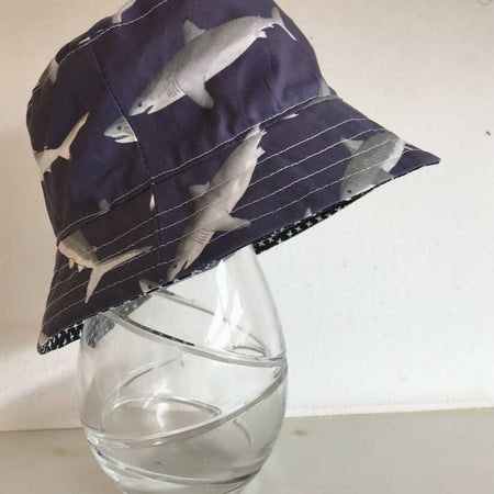 Summer hat in shark fabric