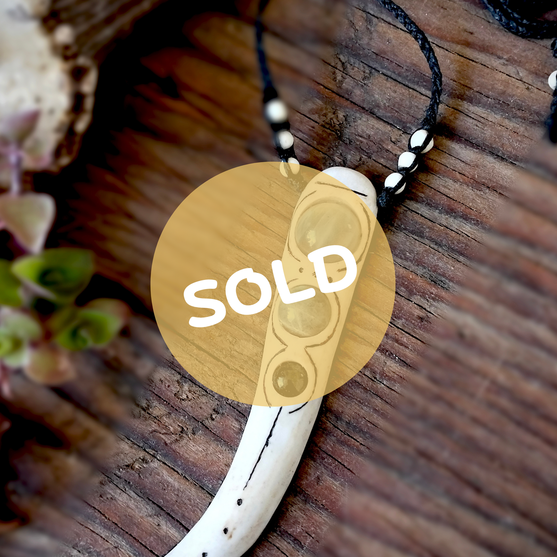 •| LABRADORITE  | LABRADORITE | OBSIDIAN | DEER ANTLER |• NECKPIECE