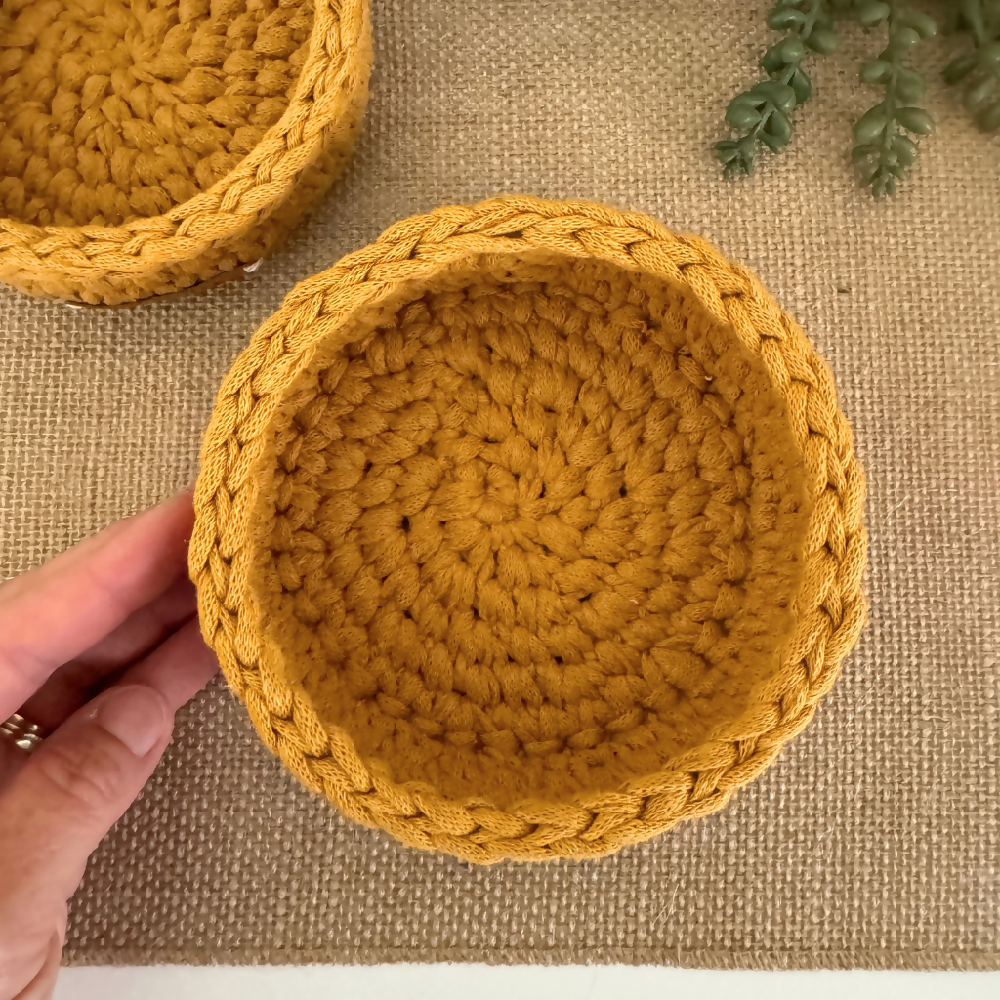 Handmade-basket-set-of-2-curry-handmade (7)