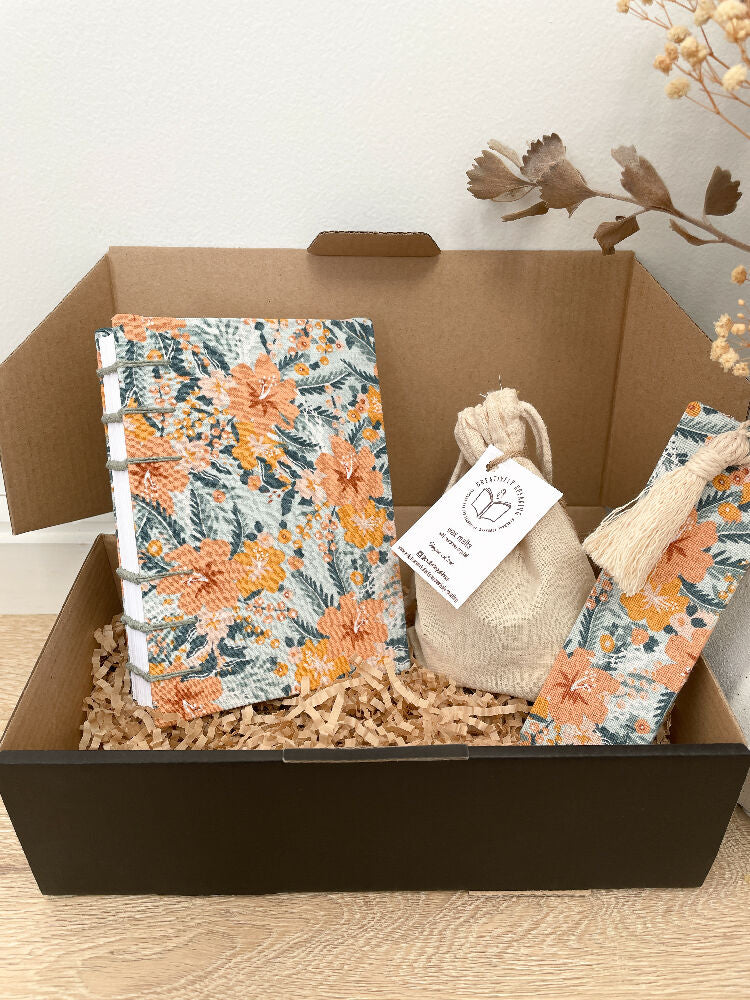 Gift Box Set - "Azalea"