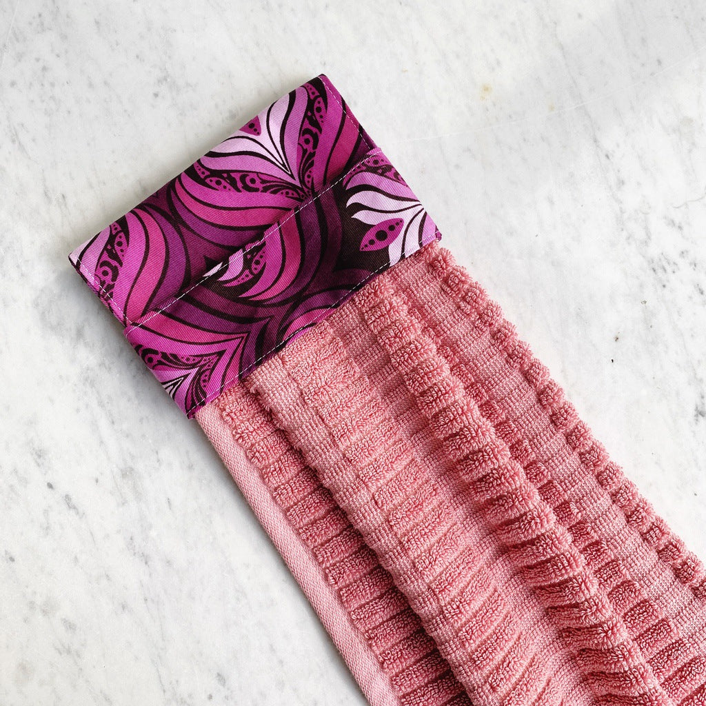 Retro 70s lover's, no button, hanging kitchen hand towel.