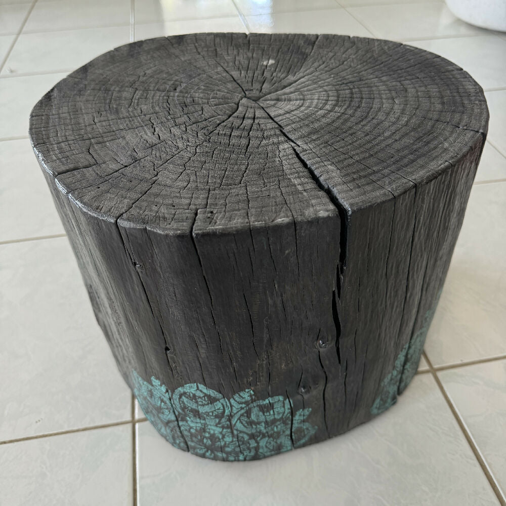 Burnt stump table turquoise