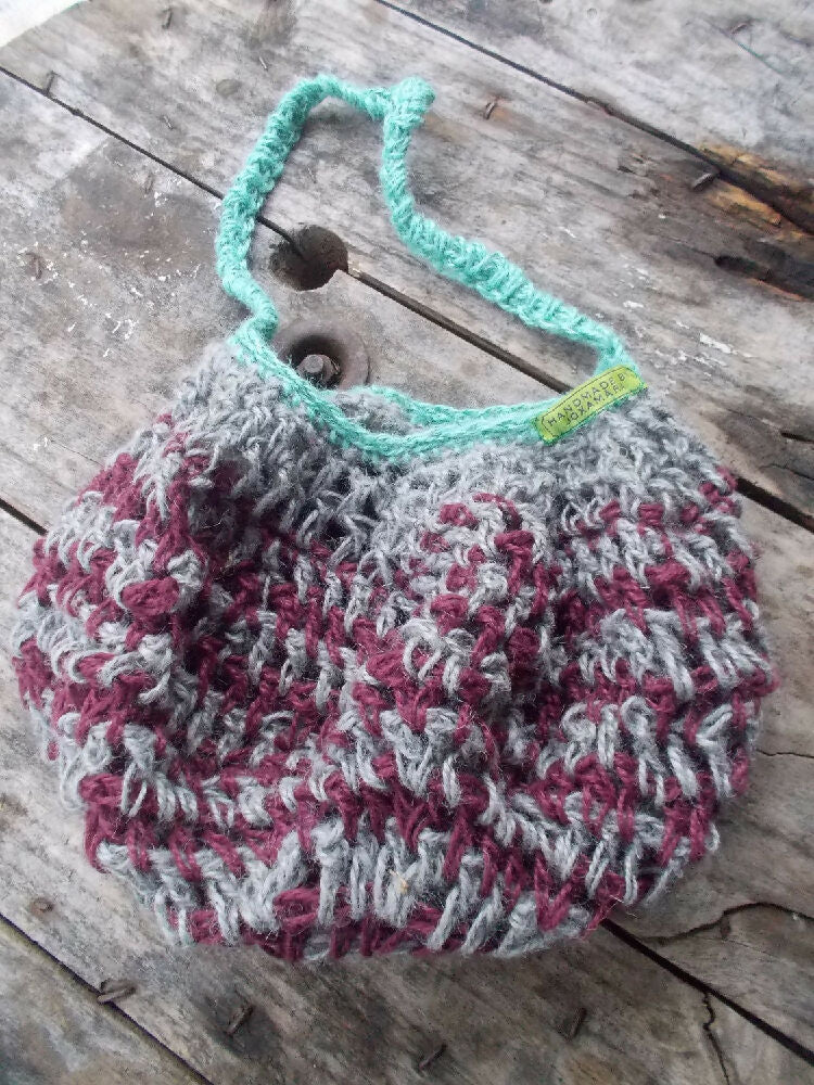 crocheted shopping bag made from hemp