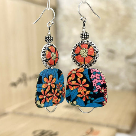 Asymmetrical floral textile earrings - 2.5cm x 6.5cm