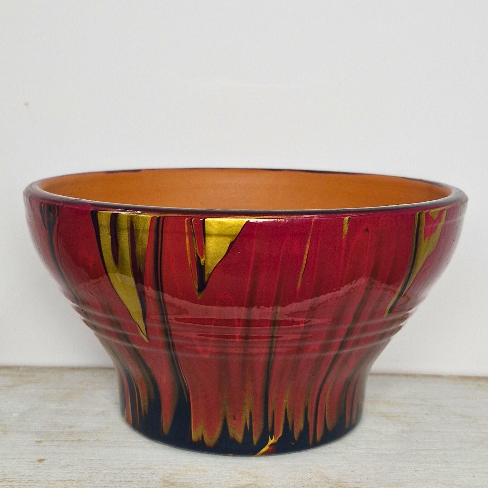 Hand Painted Terracotta Pot 15cm Magenta Gold