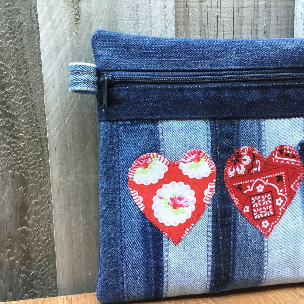 Upcycled_denim_pouch_04e