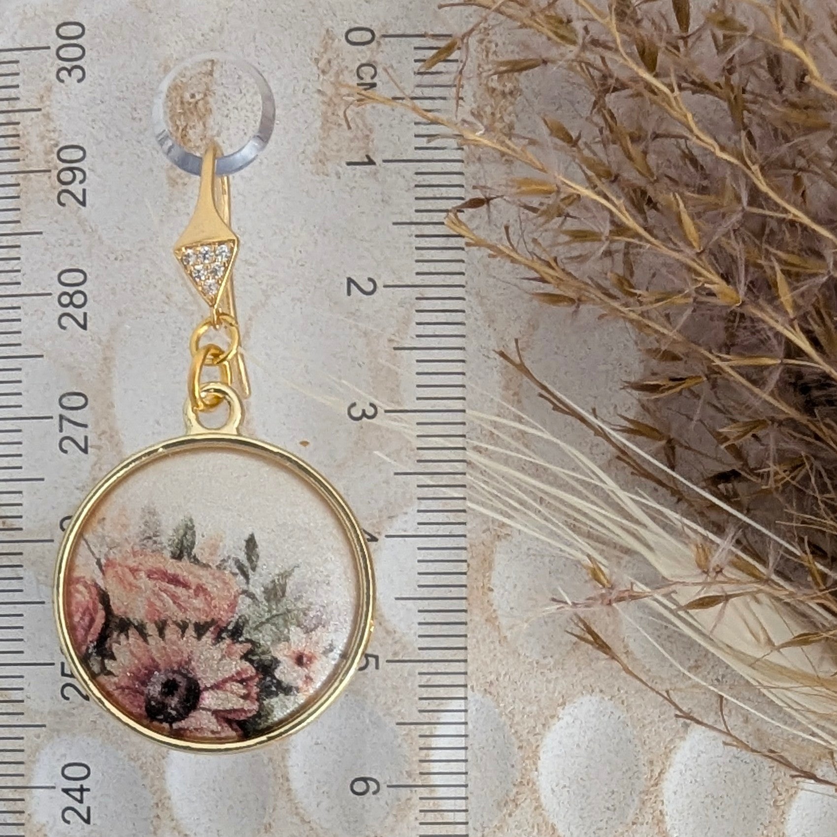 Rustic Truck and Sunflowers Pendant and Earrings Set.