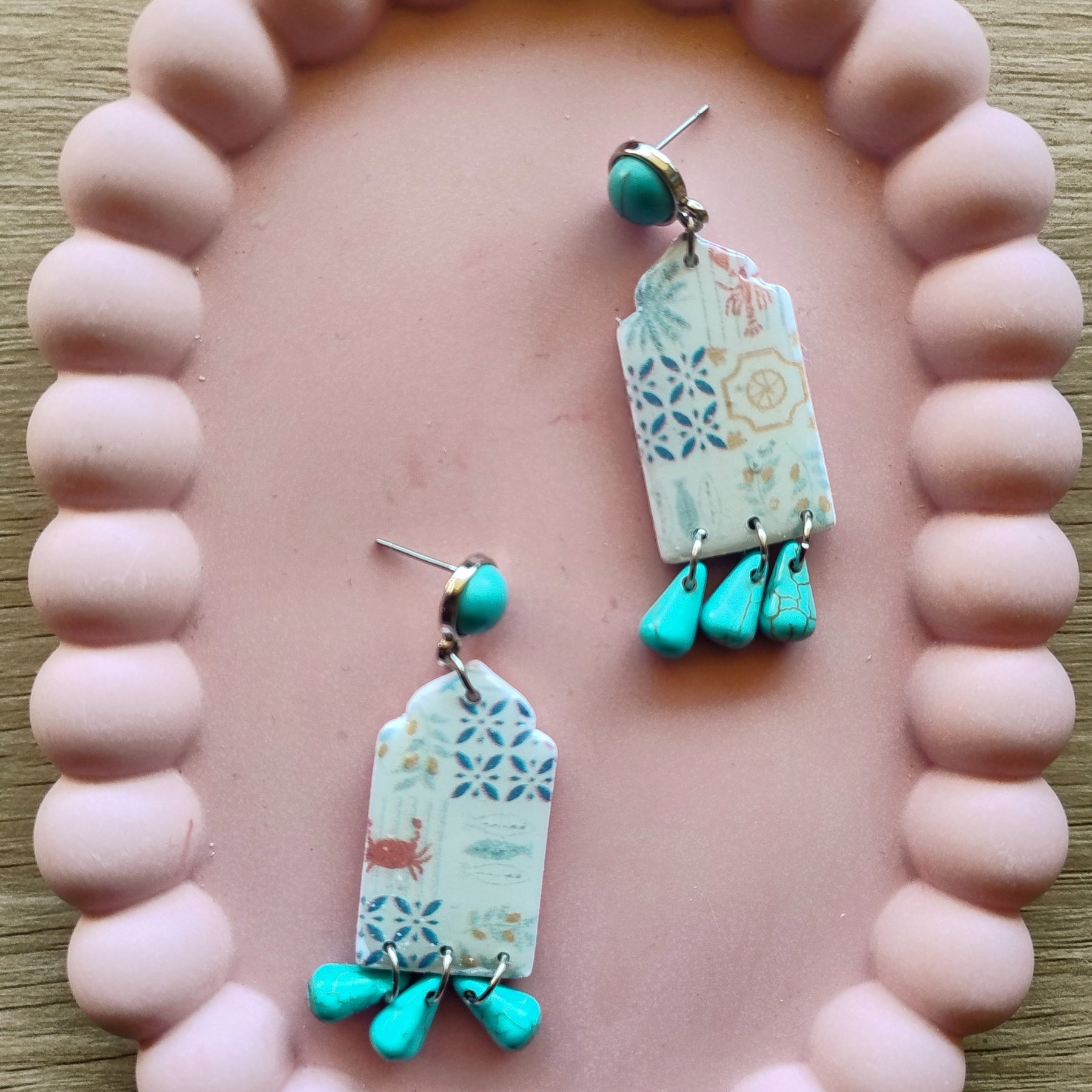 Tropical Ocean Dangles