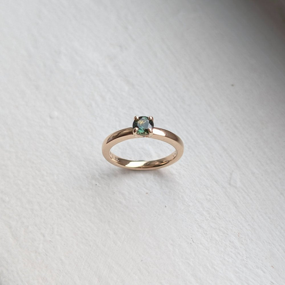 handmade 9ct yellow gold × parti solitaire ring | engagement ring