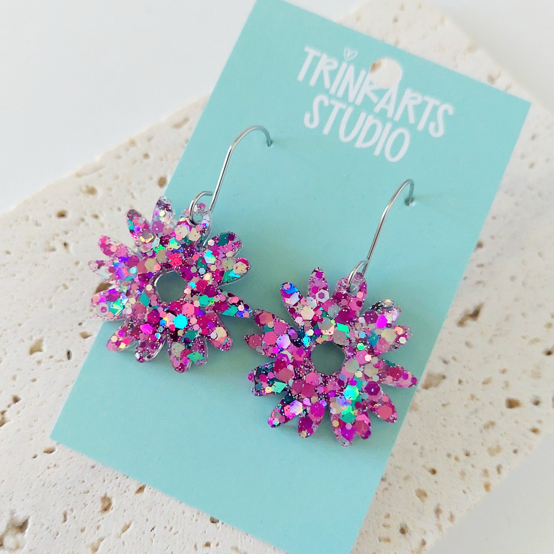 Daisy Earrings - Glitter Resin Dangle Earrings