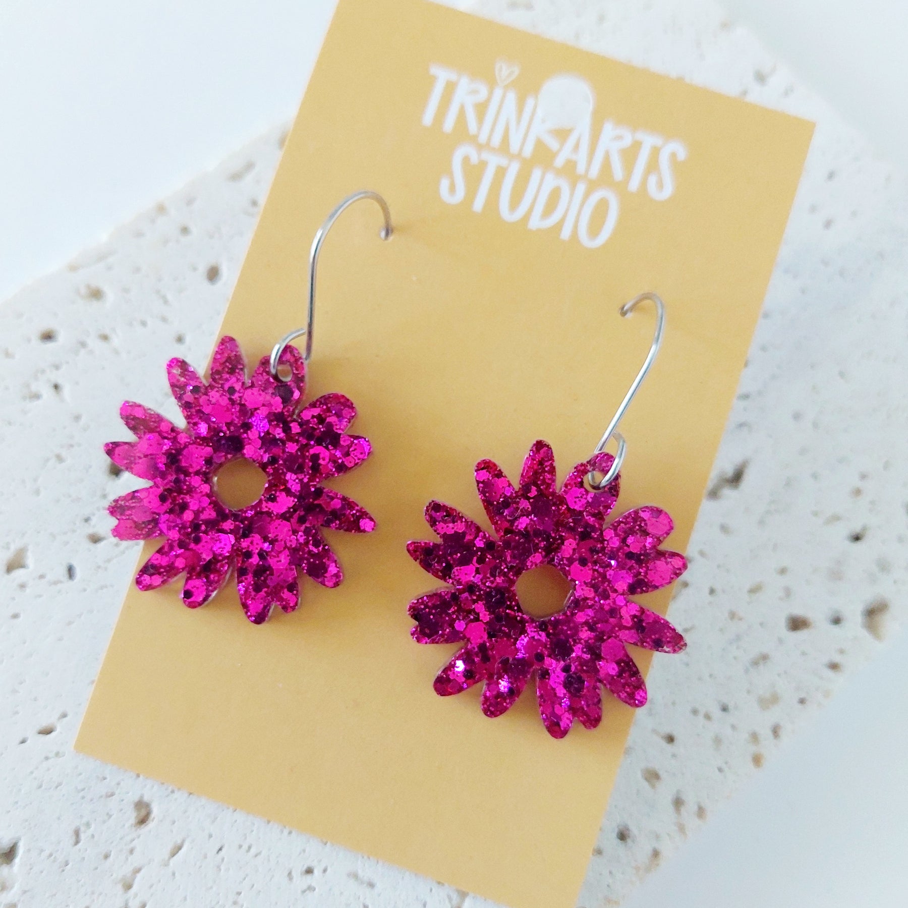 Daisy Earrings - Glitter Resin Dangle Earrings