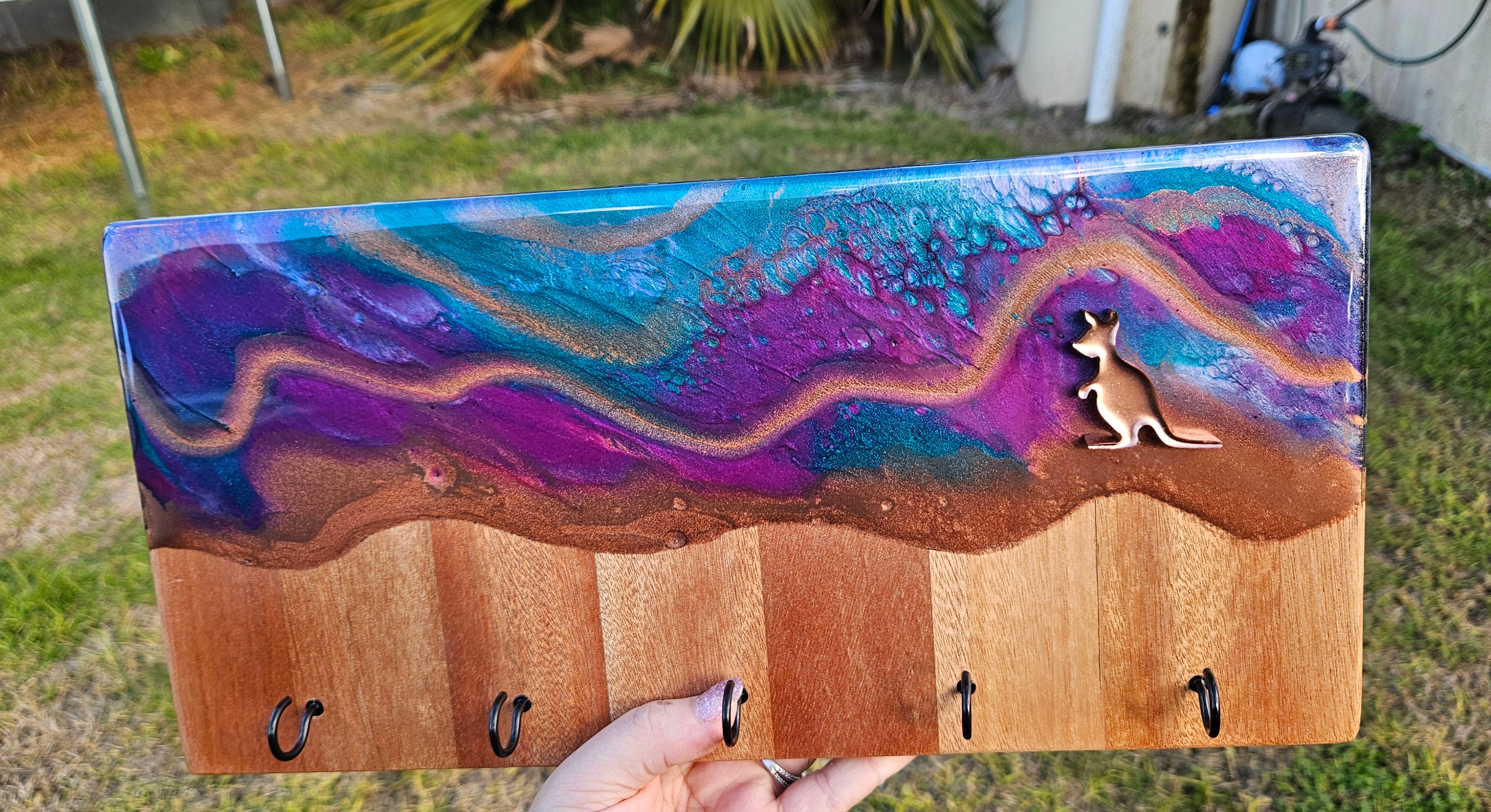 Resin and timber key rack - handmade in Yarrawonga Vic