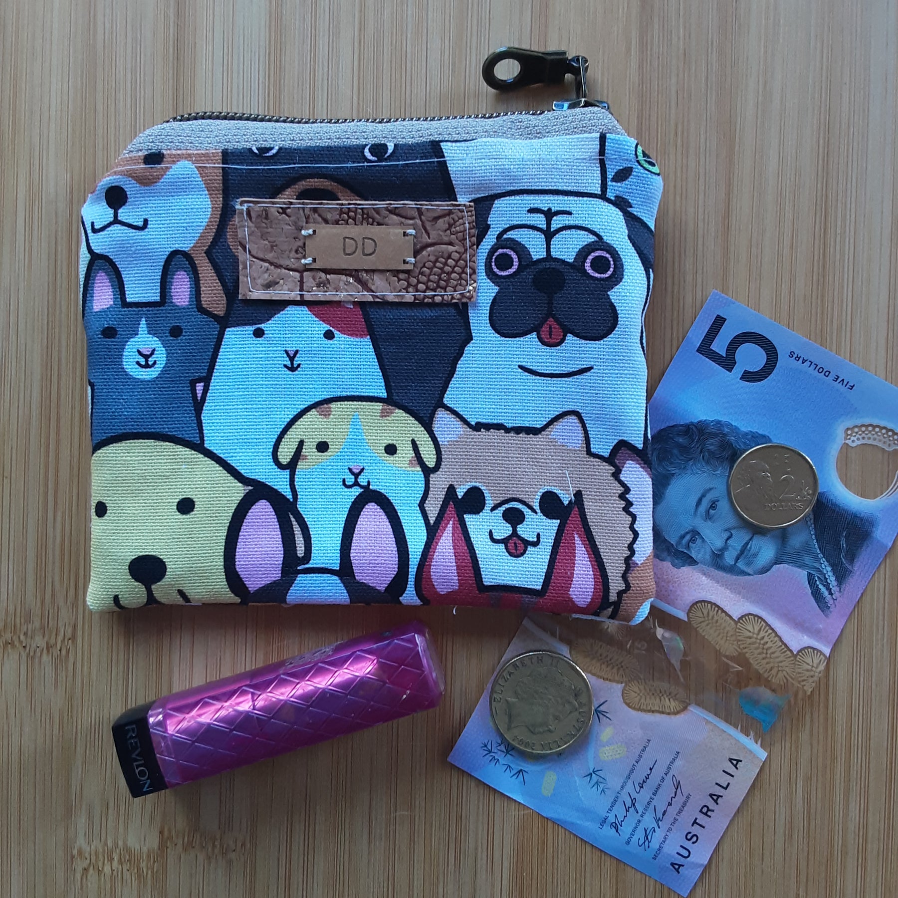 Handmade fabric coin purse, small zippered pouch for earbuds