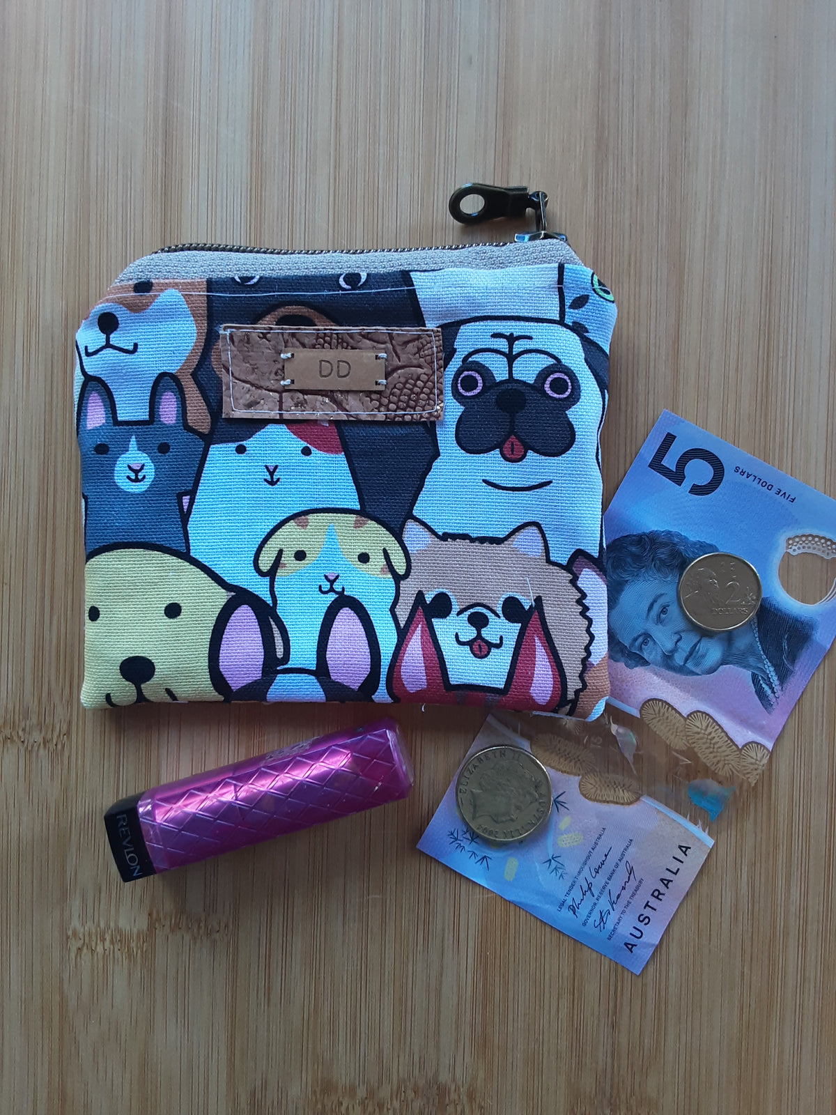 Handmade fabric coin purse, small zippered pouch for earbuds