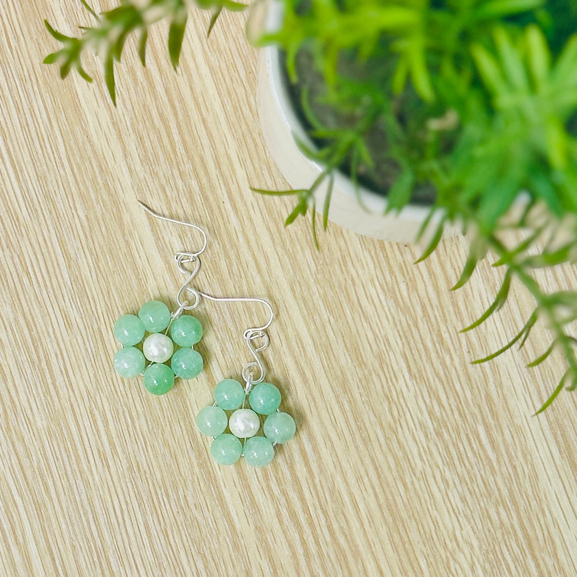 'Daisy Daisy' Boho silver dangle green & Pearl flower