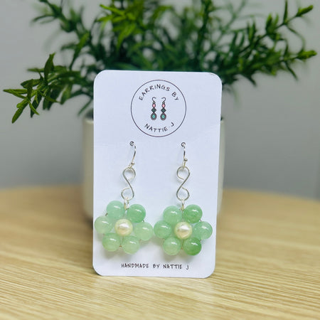 'Daisy Daisy' Boho silver dangle green & Pearl flower