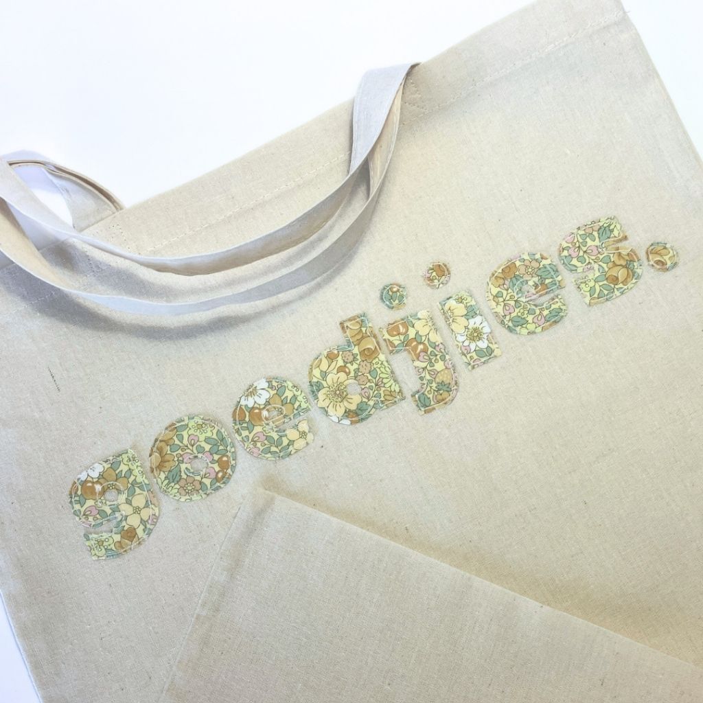 Tote Bag| Gift Bag | Raw Edge Floral Appliqué | Cheeky Afrikaans Word| Custom Word