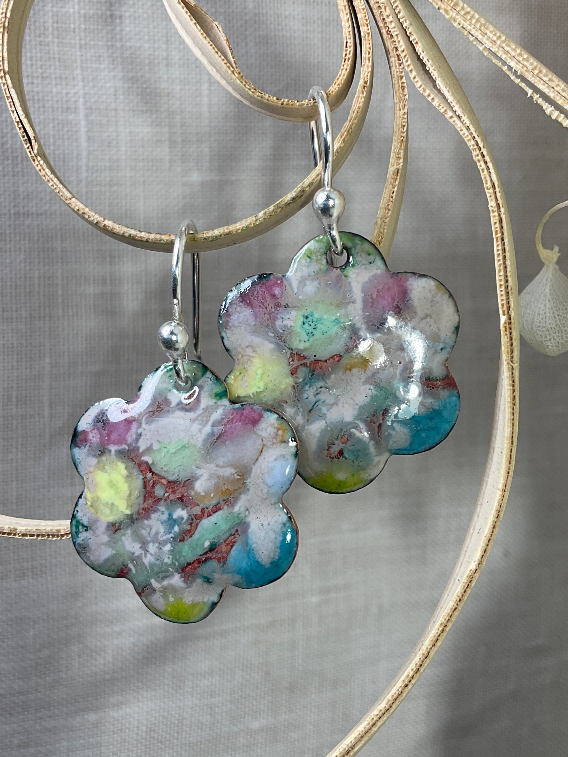 Pastel flowers. Enamel earrings