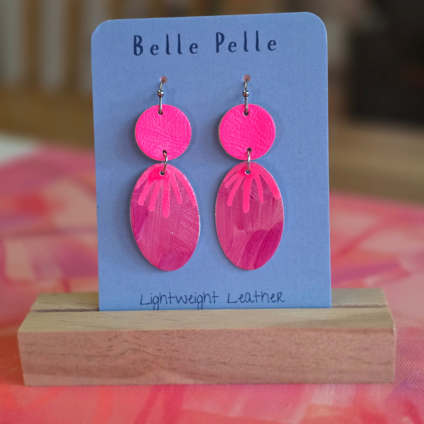 Alla Mano Leather Earrings - Pink Surprise