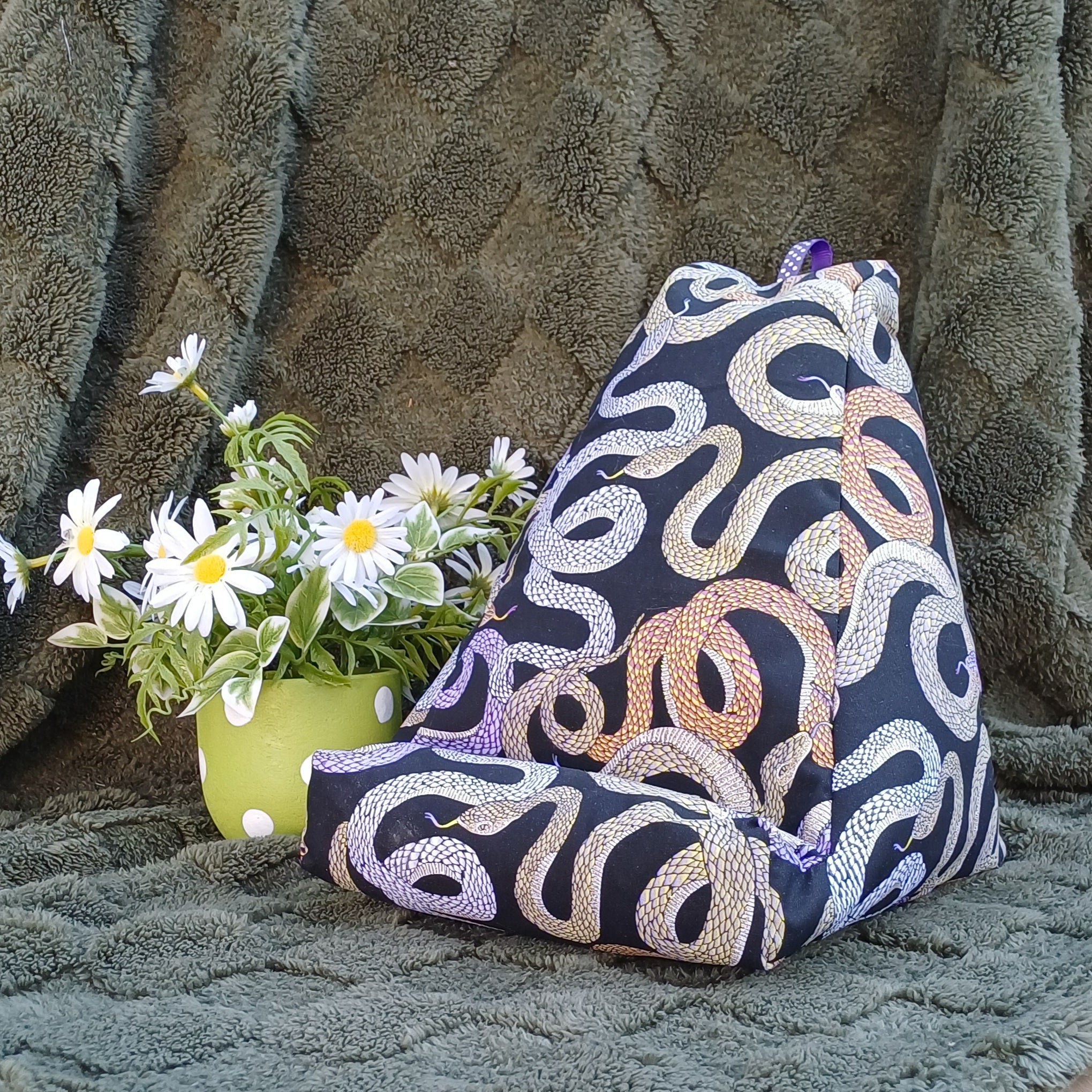 Snake Design Pillow with Pocket to suit Book and Tablet