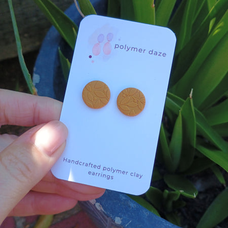 Mustard leaves stud earrings