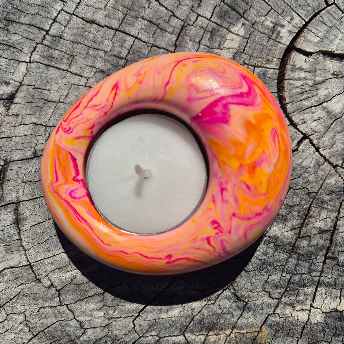 Funky eco-stone pebble shaped tealight candle holder