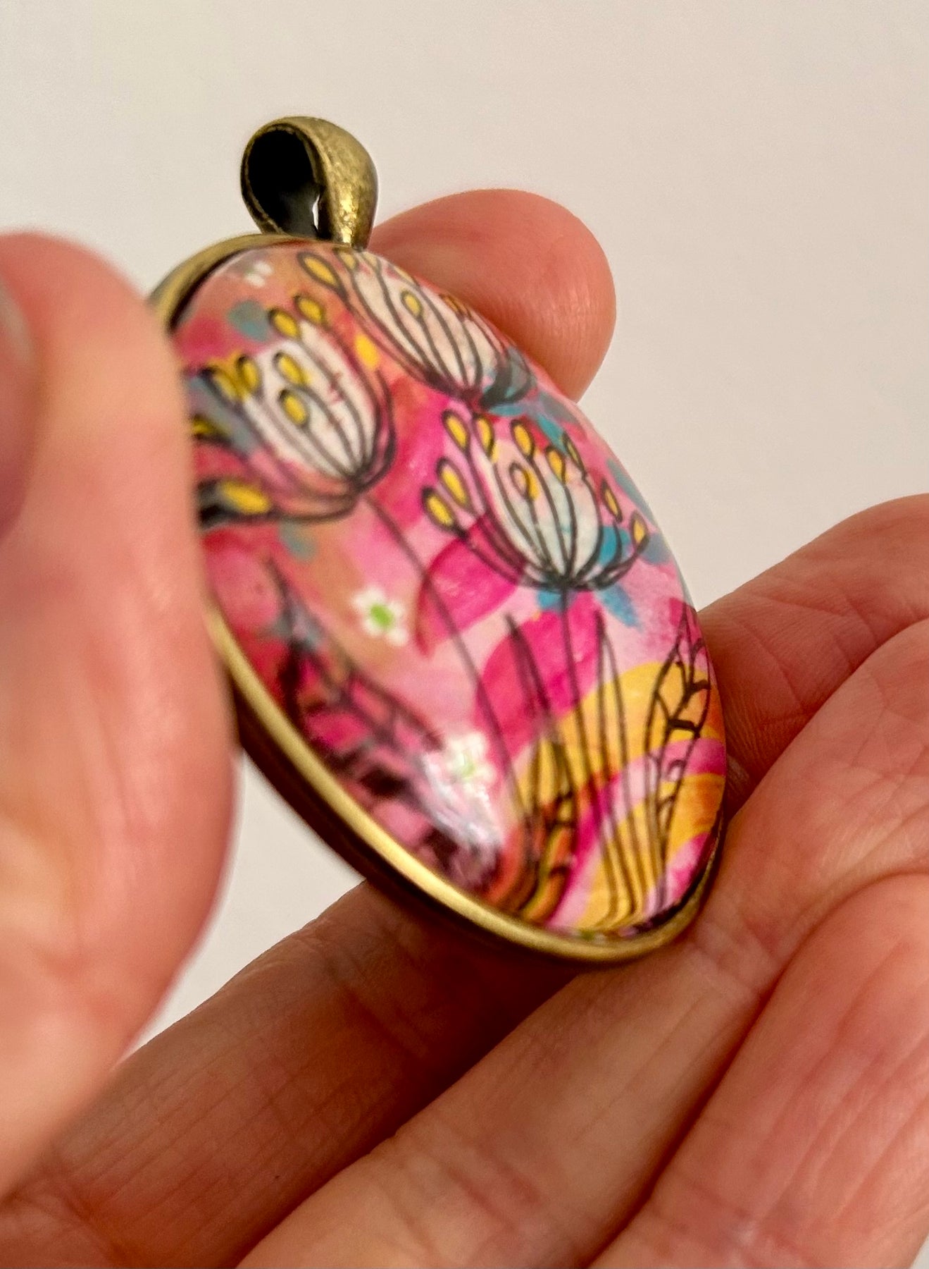 Hand-painted necklace : Pocket Wildflowers