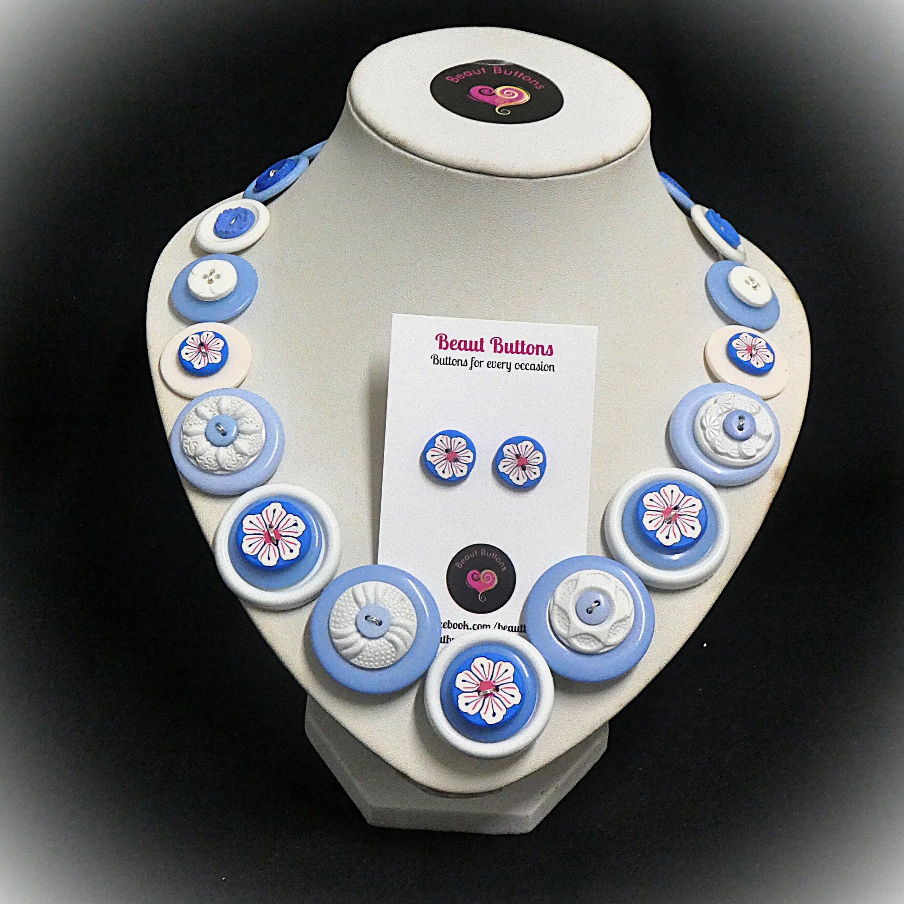 Blue button necklace and earrings - Winter Blooms