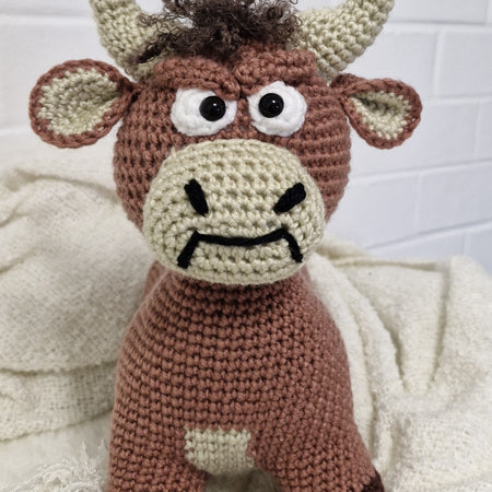 Crochet Grumpy Highland Bull