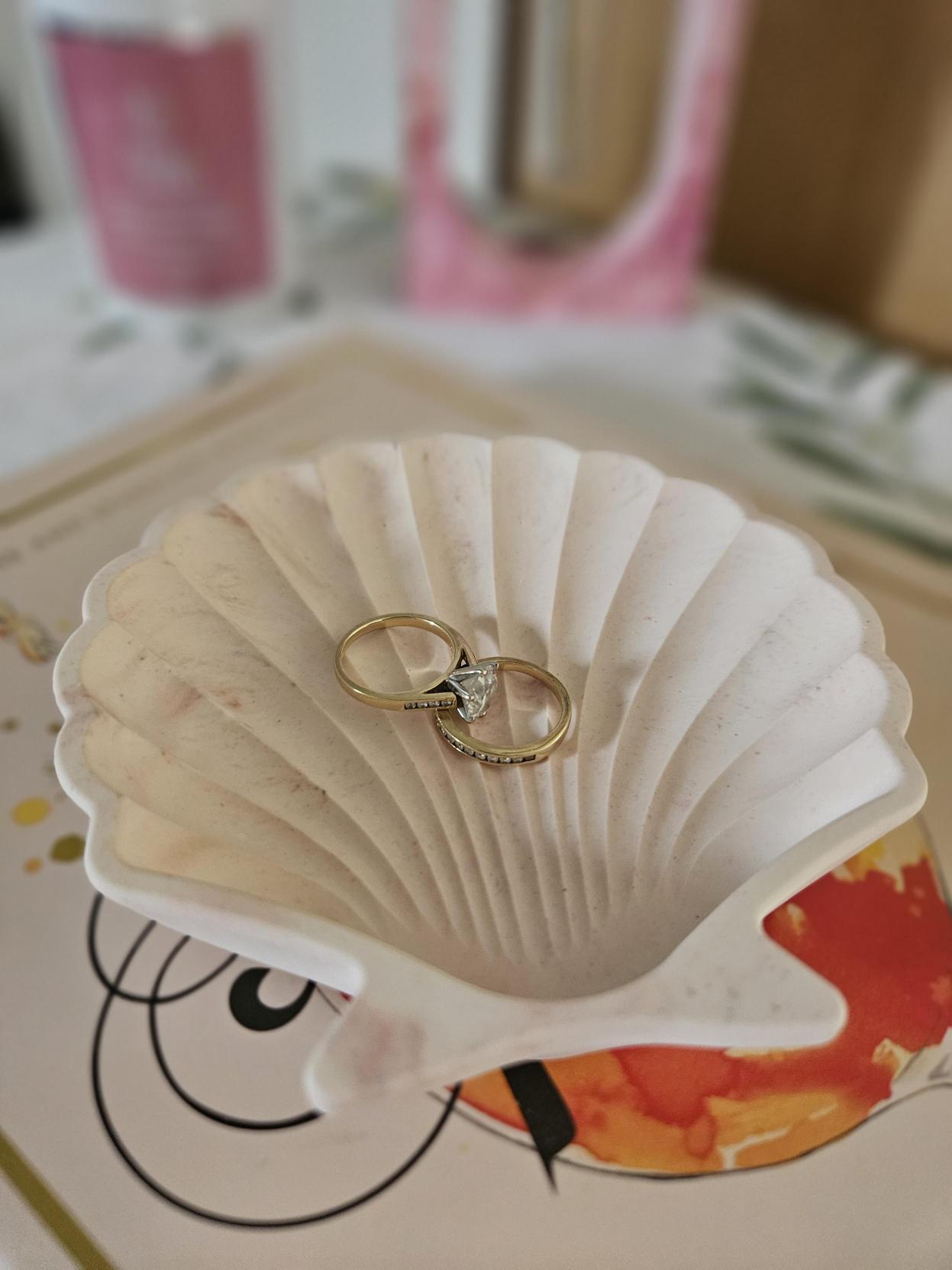 Eco Resin Shell trinket dish