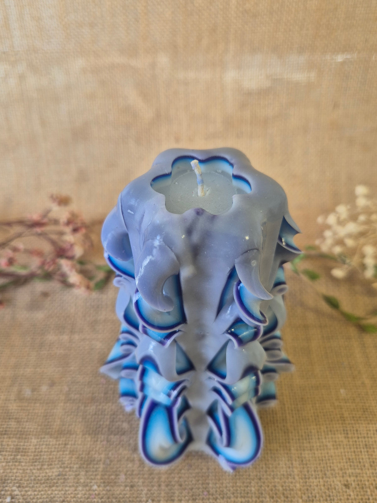 White and Blue 16cm