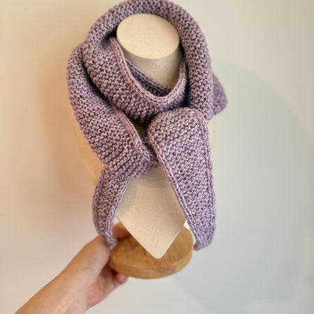 Knitted sophie scarf in lavender