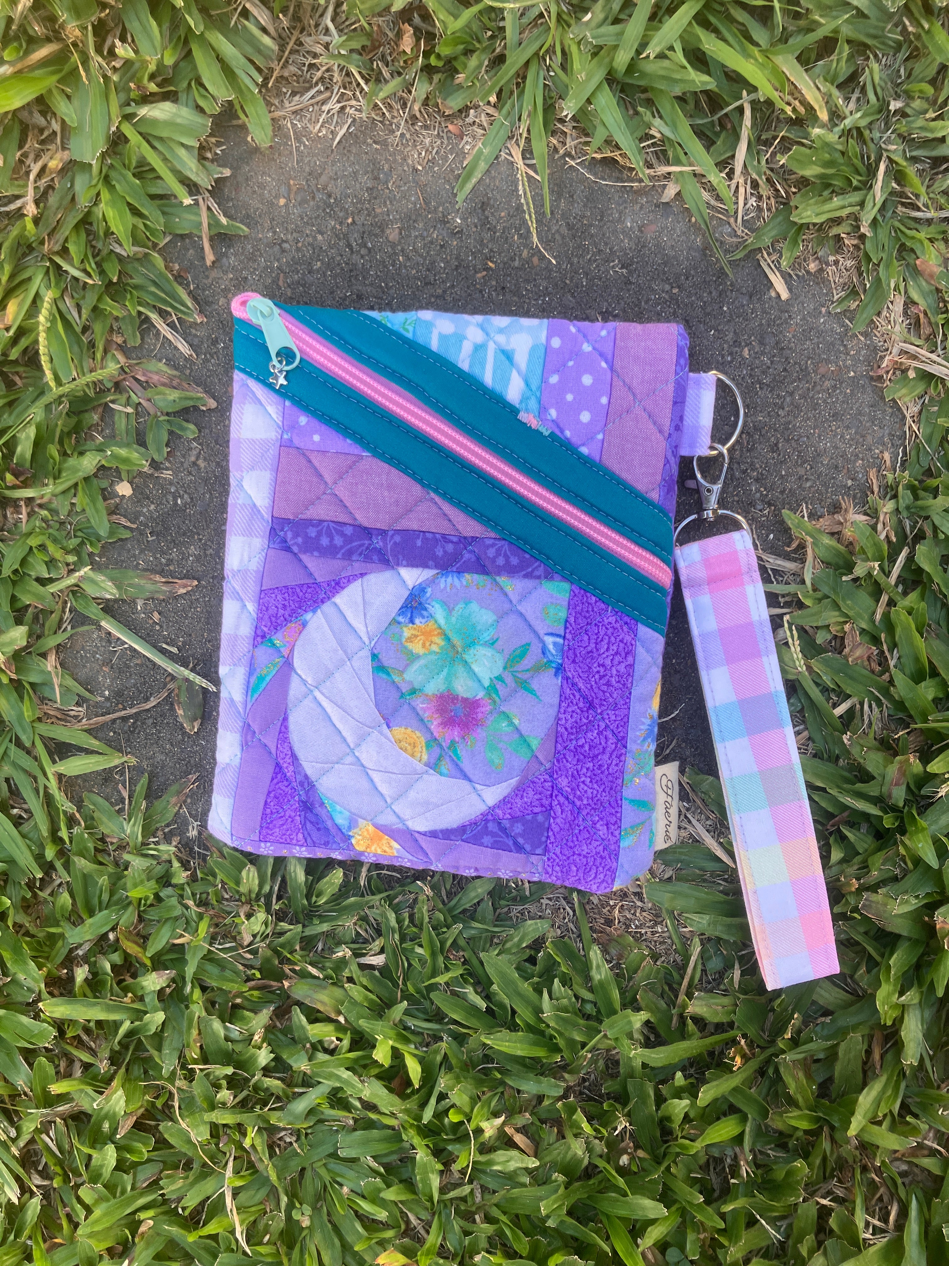 The Moon Kindle Bag