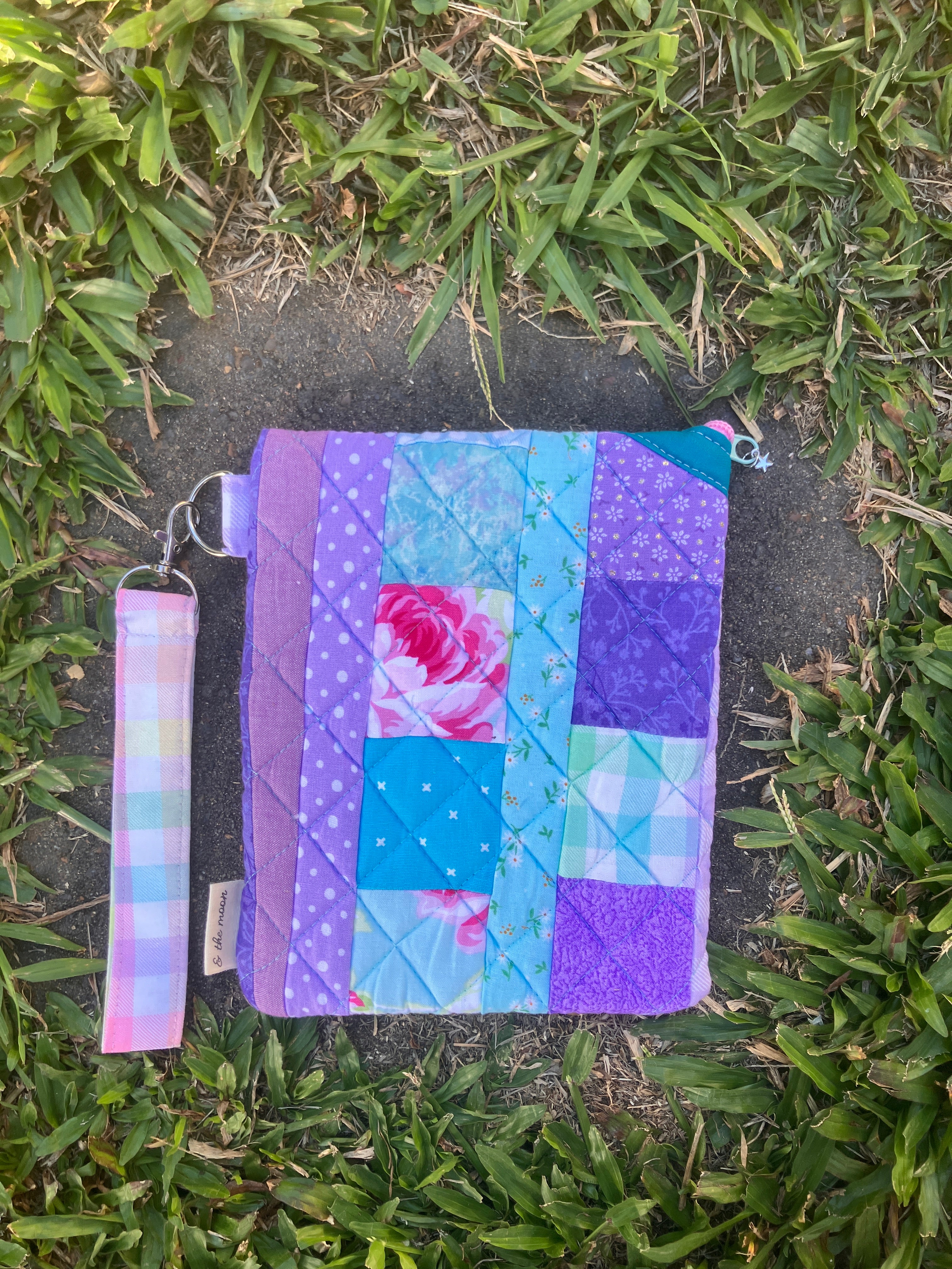 The Moon Kindle Bag
