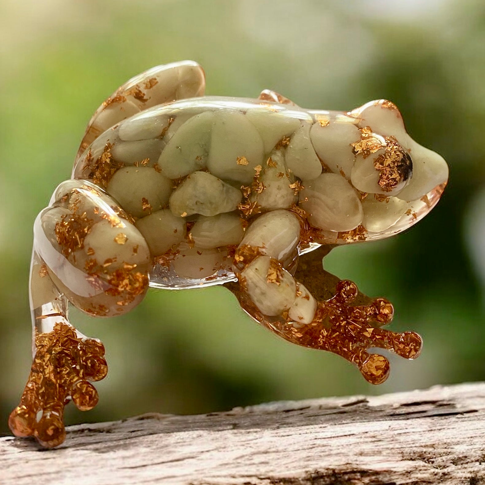 Copper Ripple White River Pebbles Frog