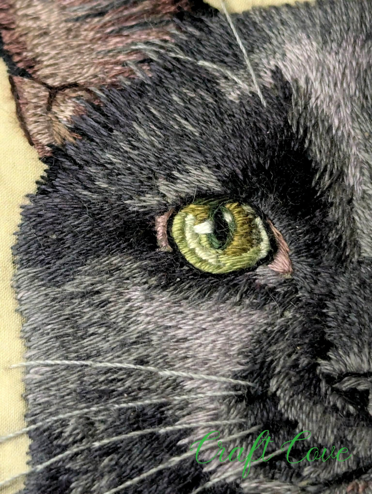 Black Cat Thread Painting – Hand Embroidered Pet Portrait in Hoop