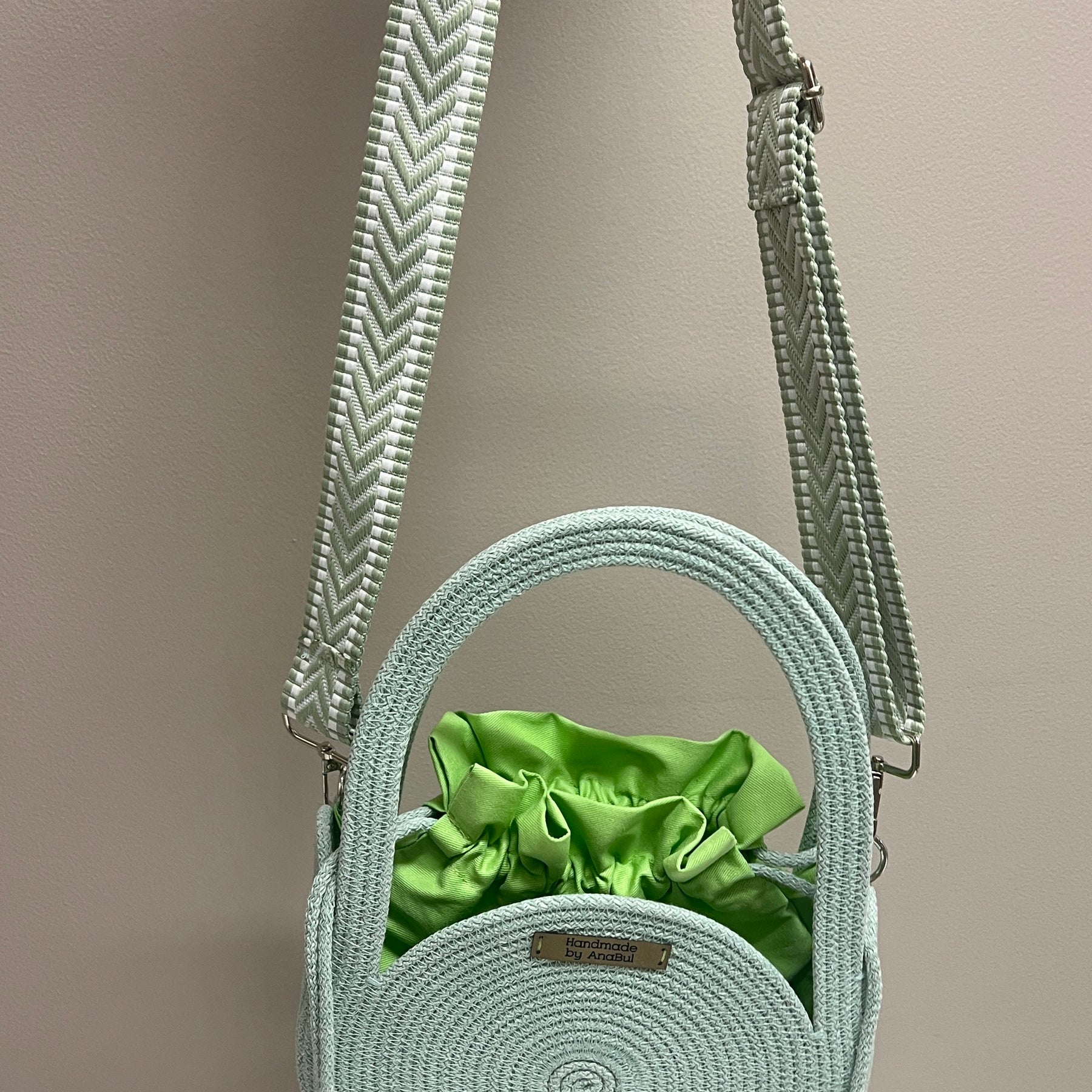 Mint Round Rope Bag