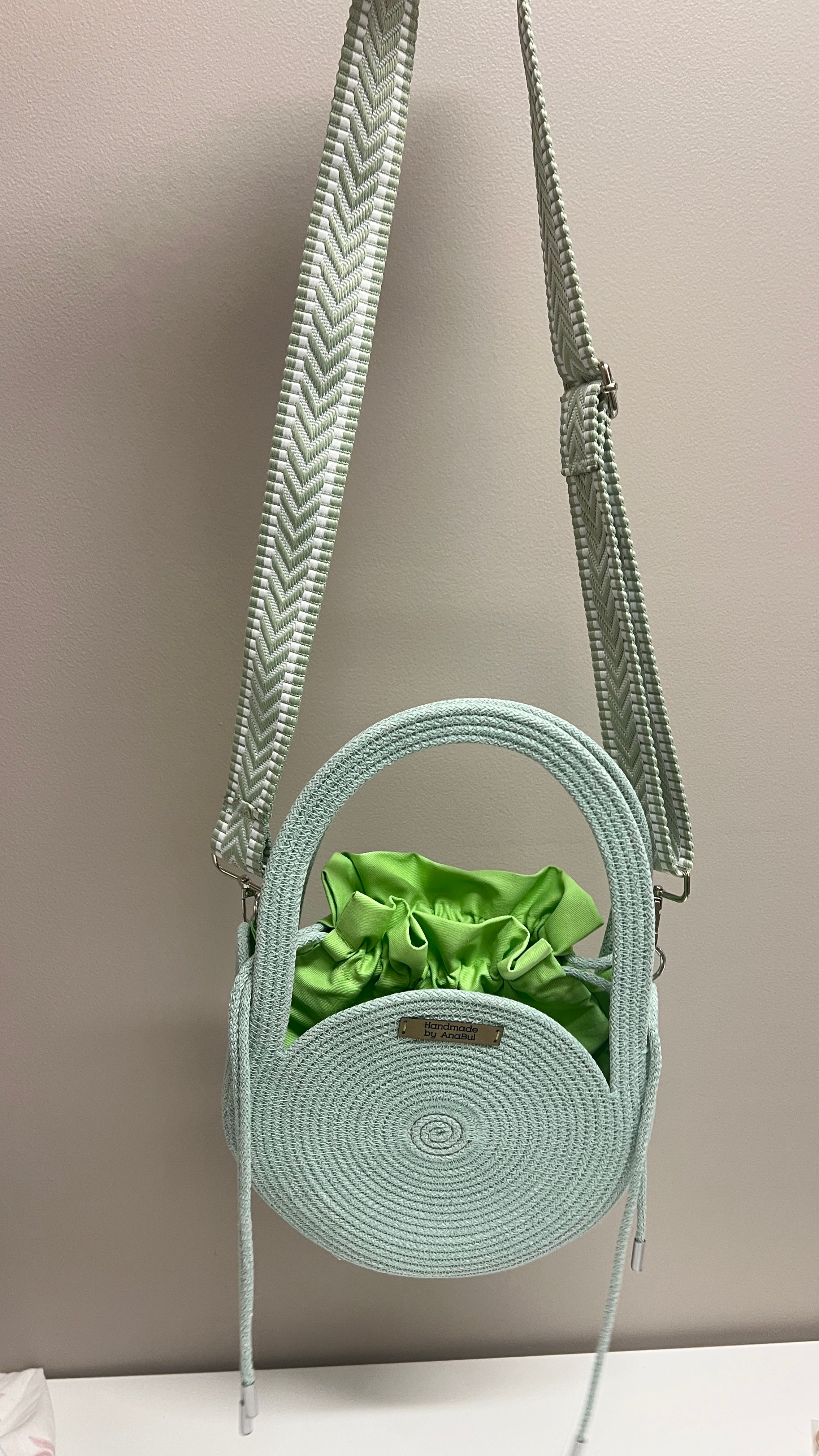 Mint Round Rope Bag