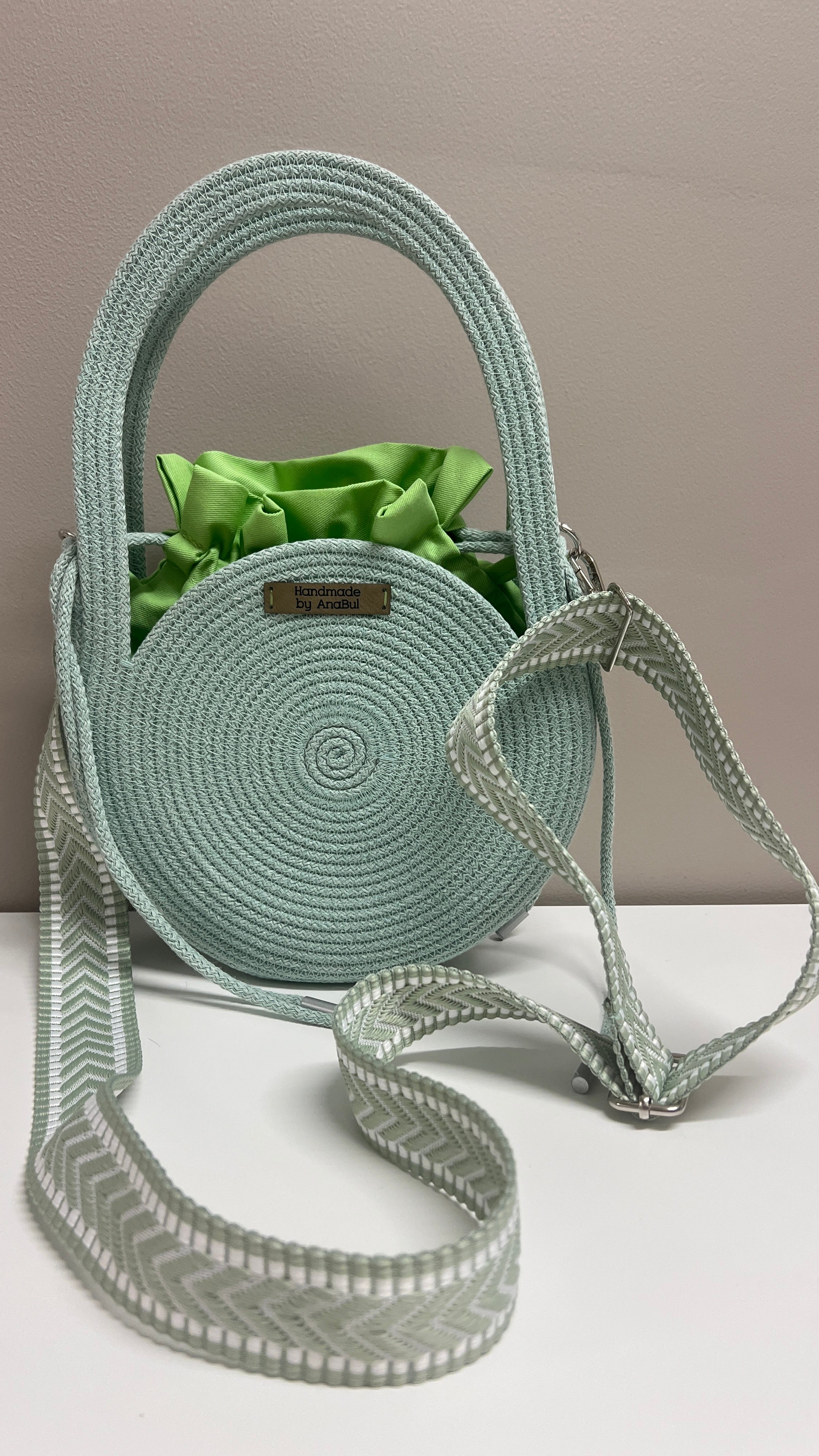 Mint Round Rope Bag
