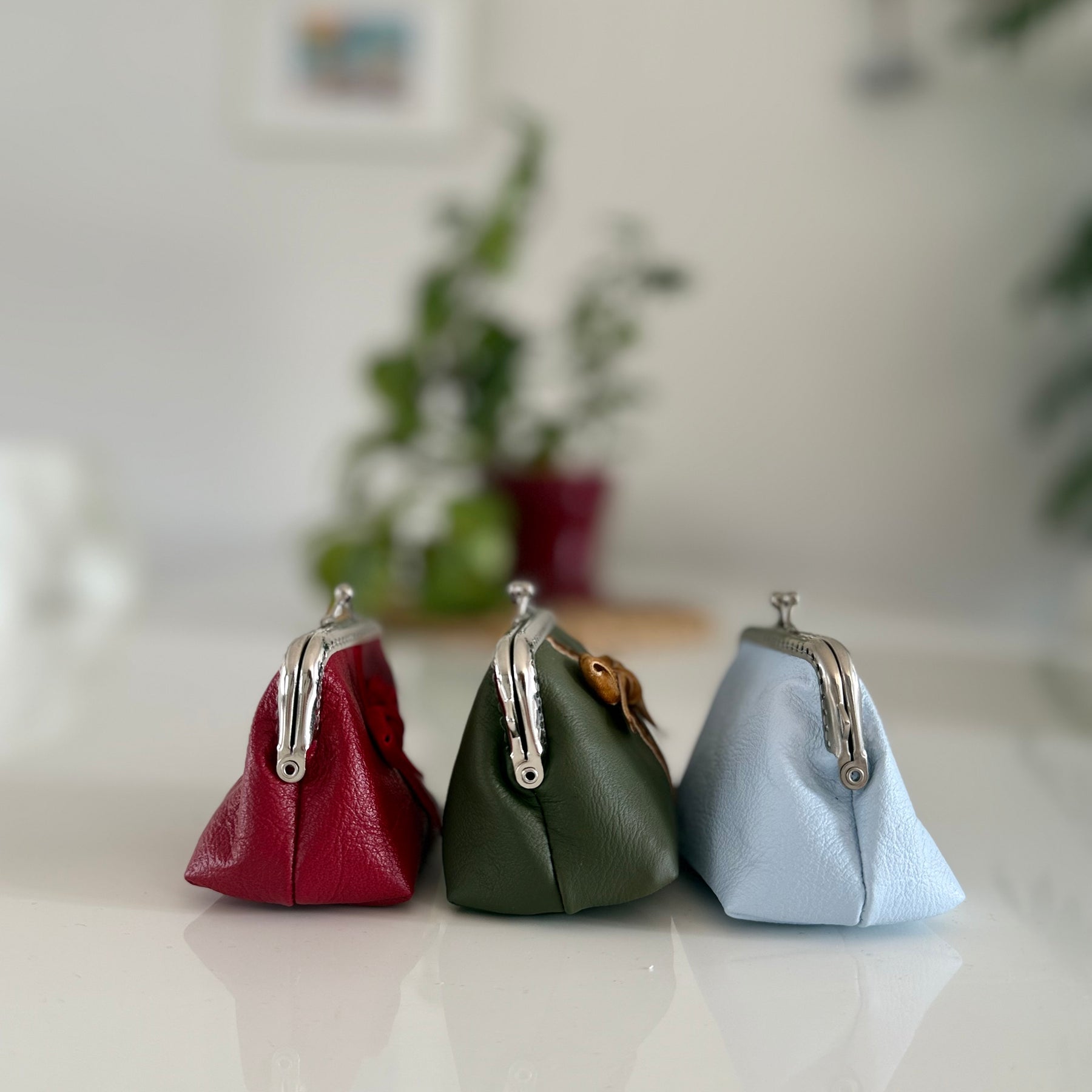 Coin purse with bow accent