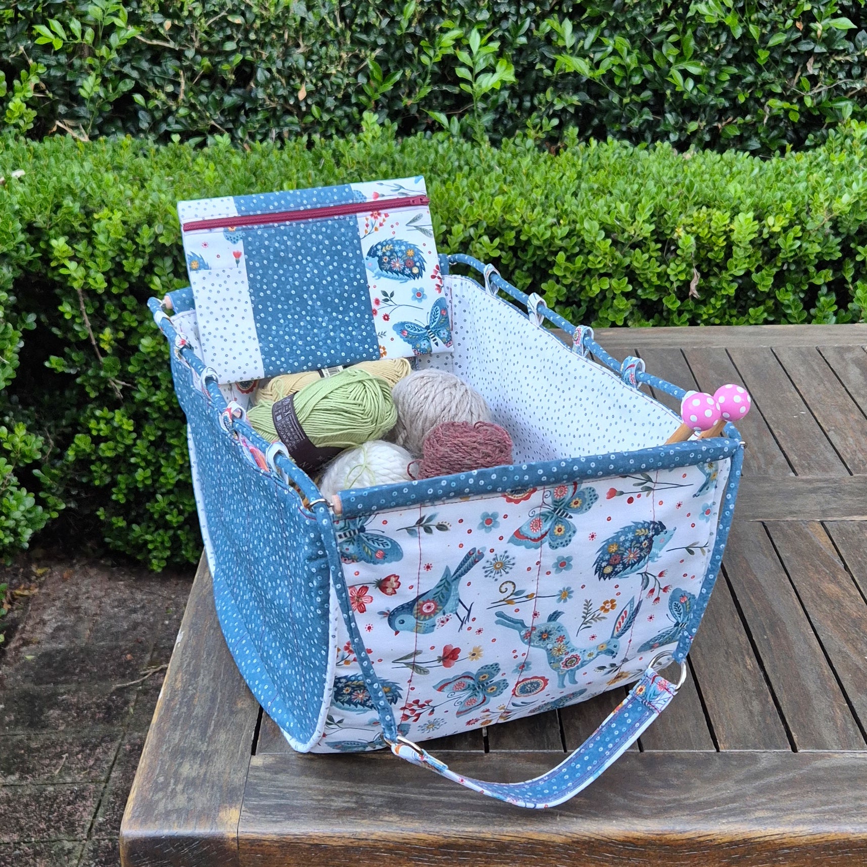 Large Knitting Project Bag – Convertible Shoulder Bag