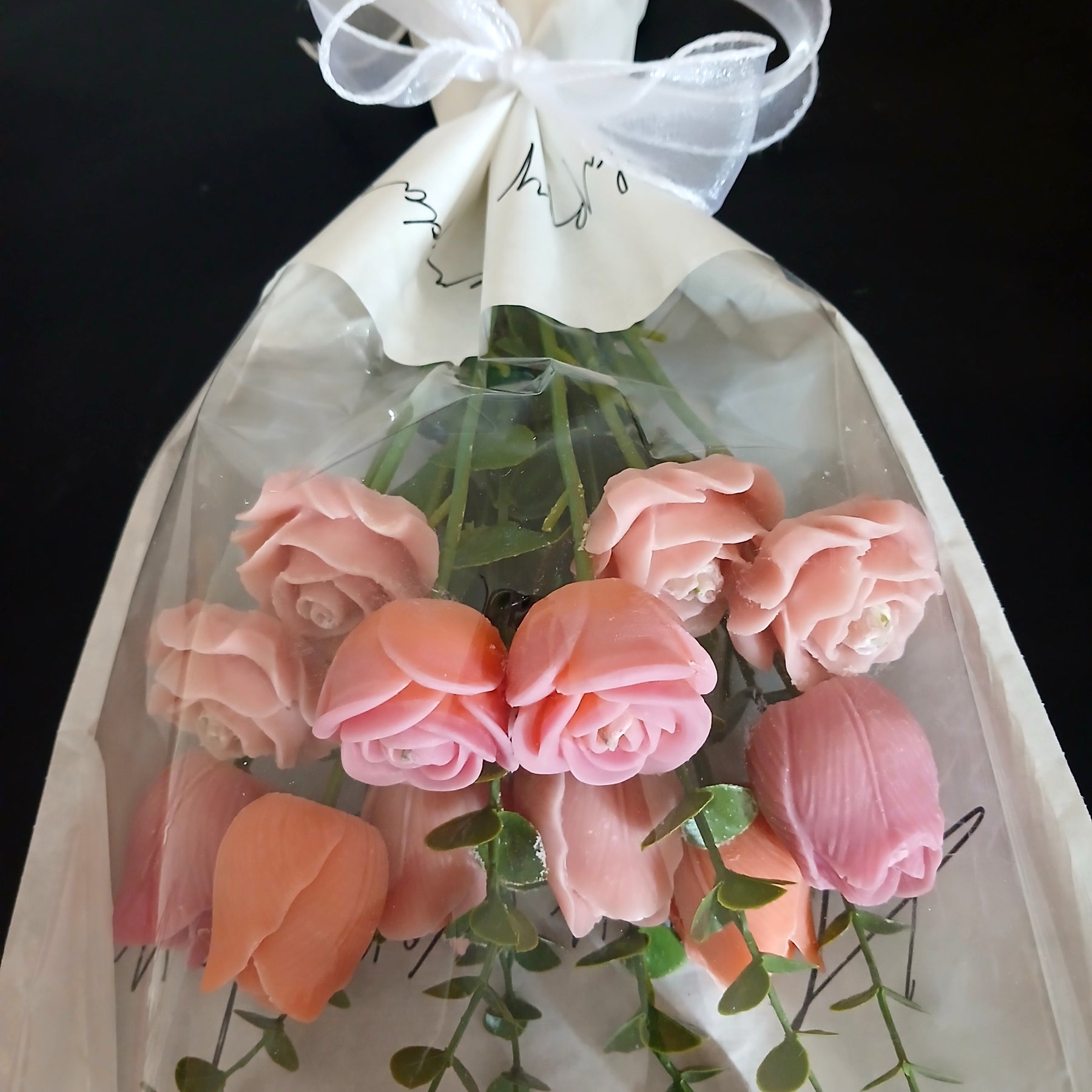 Hand Held Bouquet Black Raspberry & Vanilla