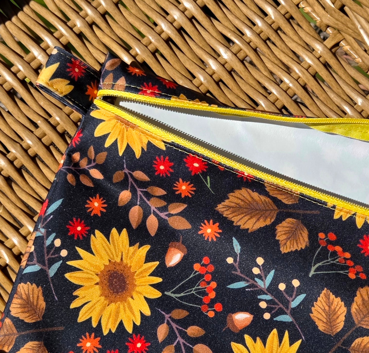 LARGE Wet Bag in Floral Fabric 24cm x 30cm