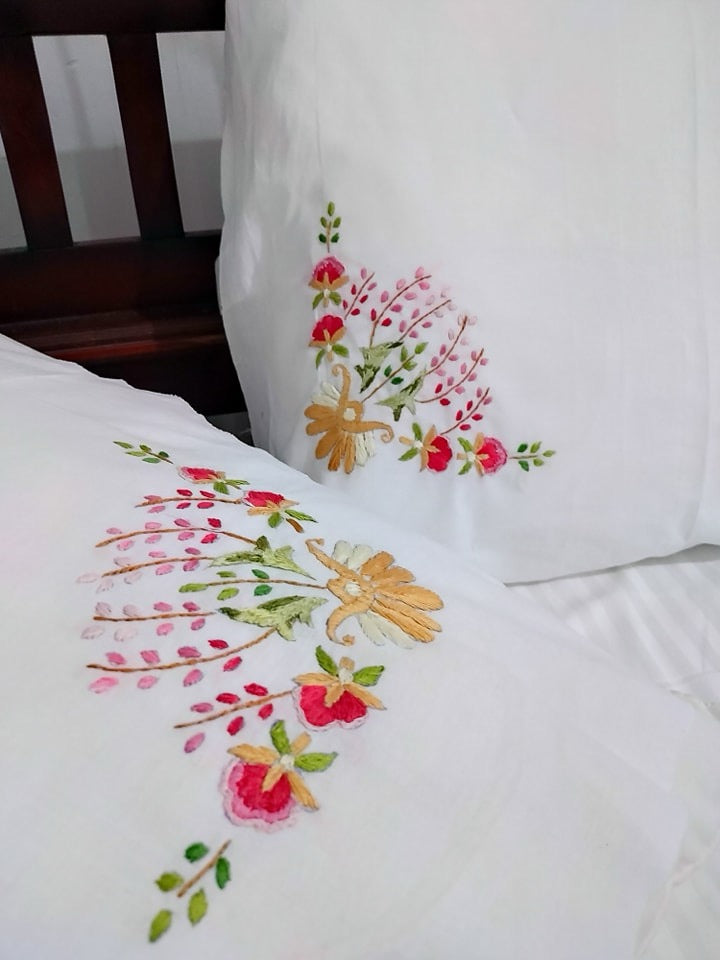 Set of 2 floral embroidered pillow cover/cushion cover