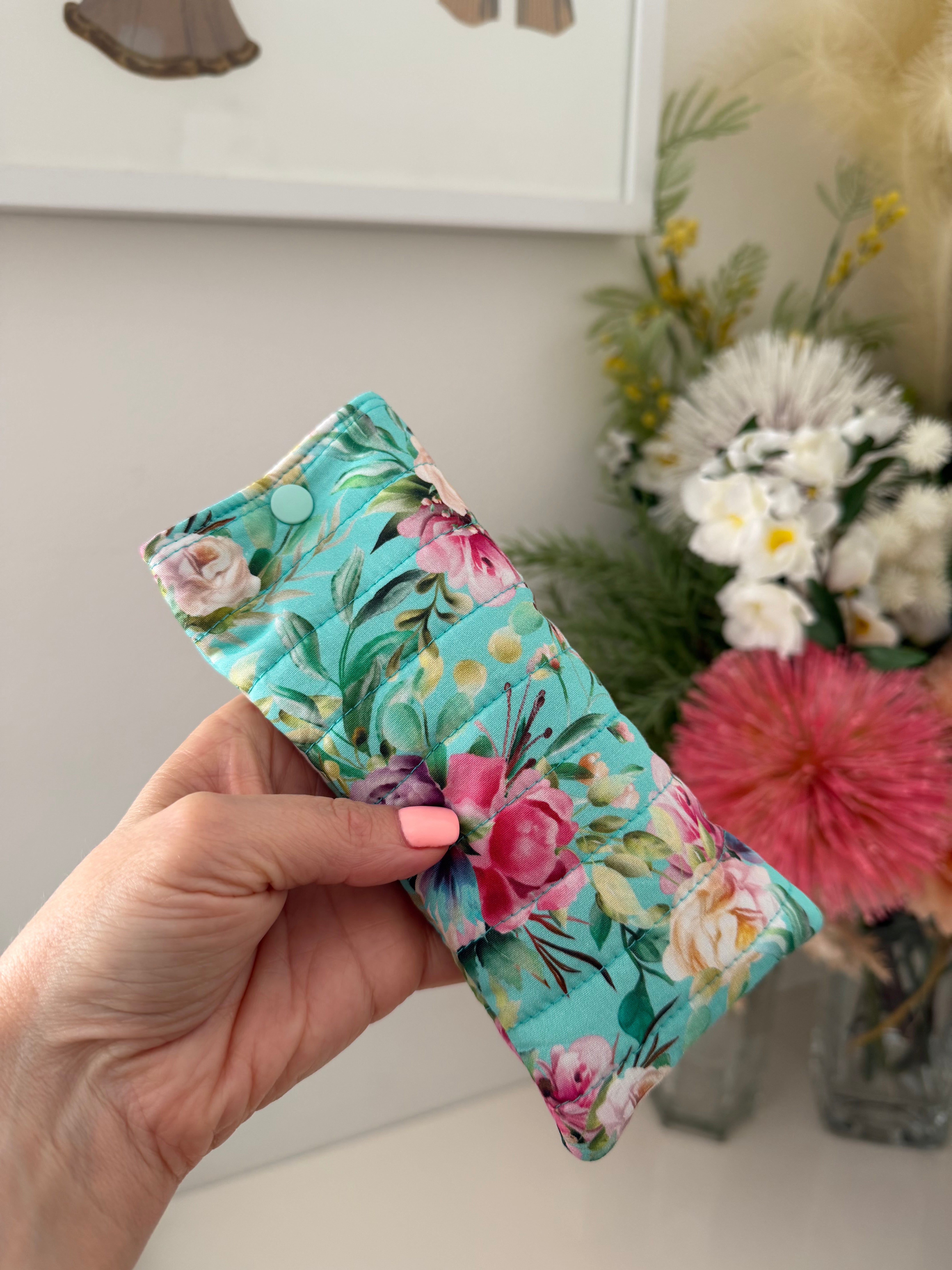Quilted Glasses Case - Aqua Floral