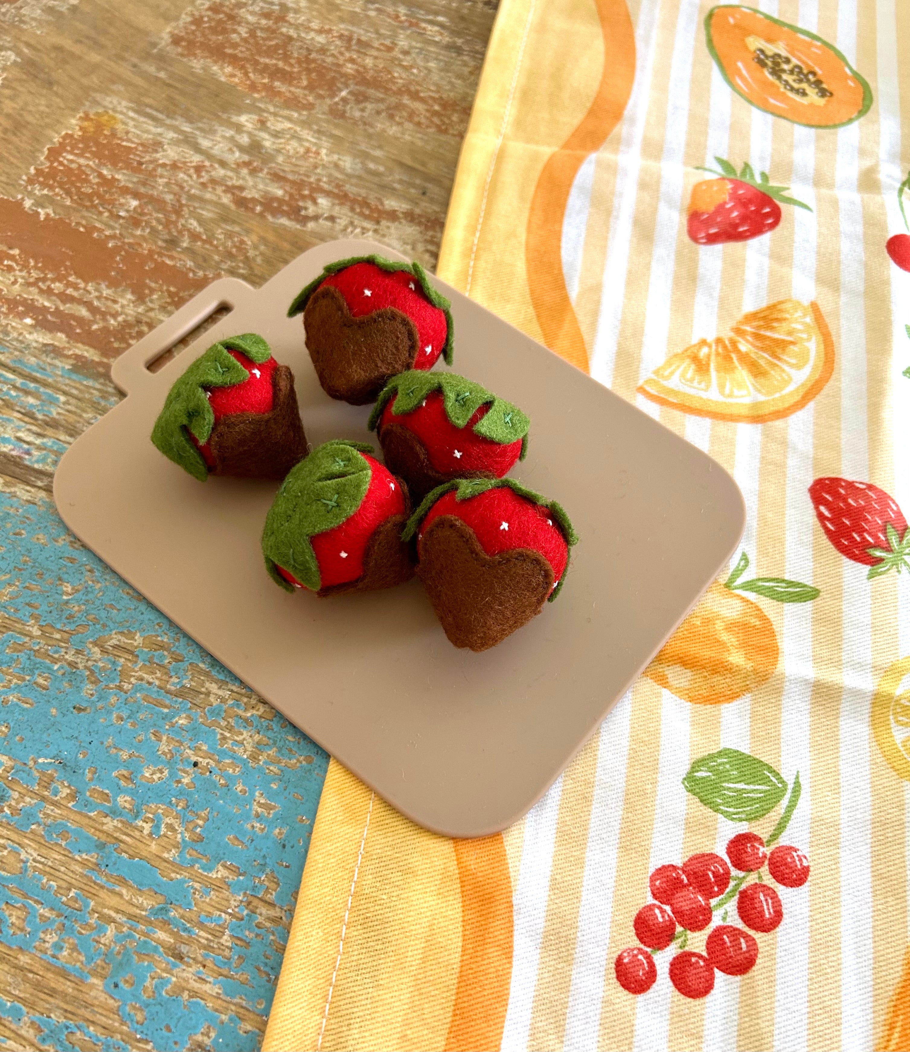 Set of 3, chocolate strawberries, felt play food