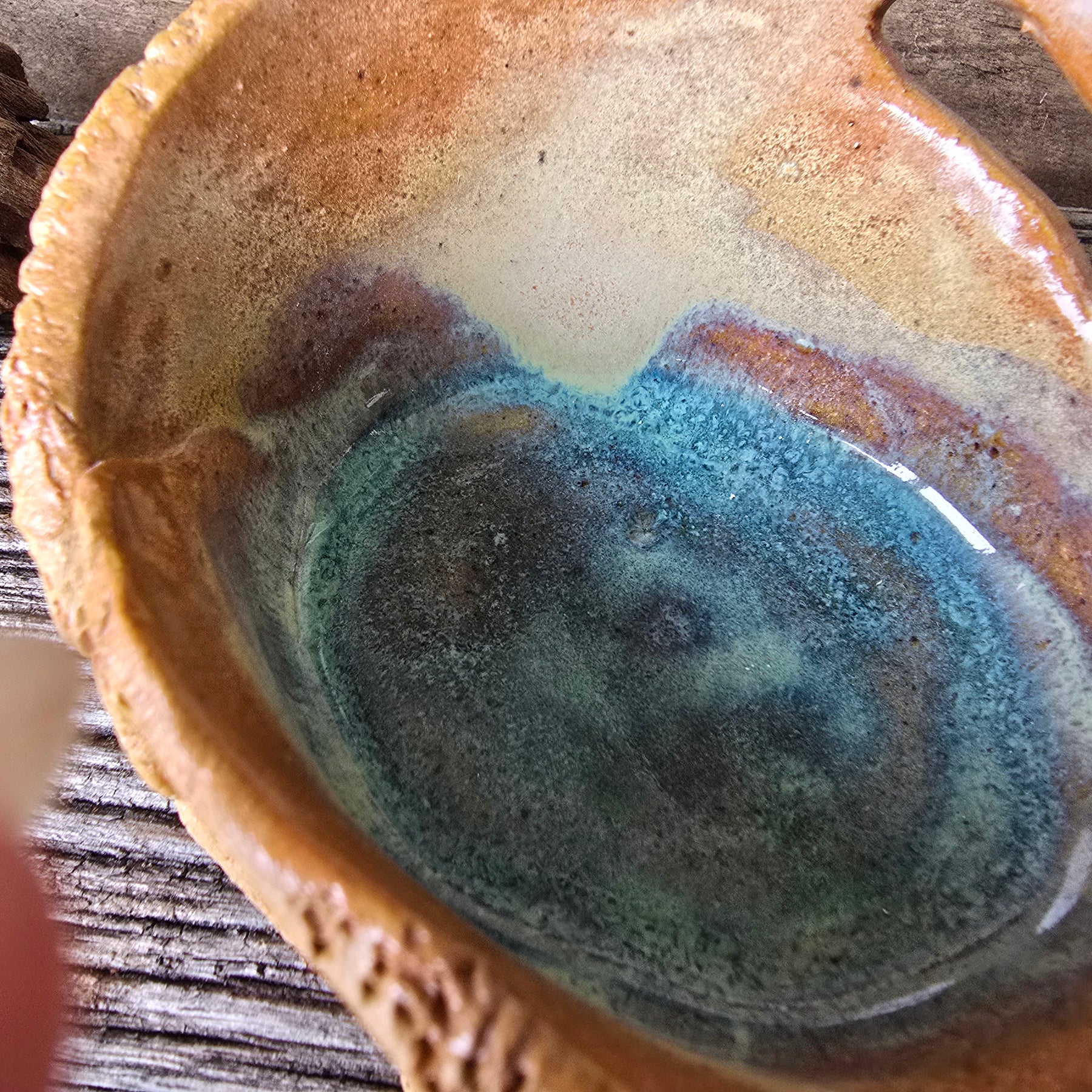 Rockpool with shell trinket dish