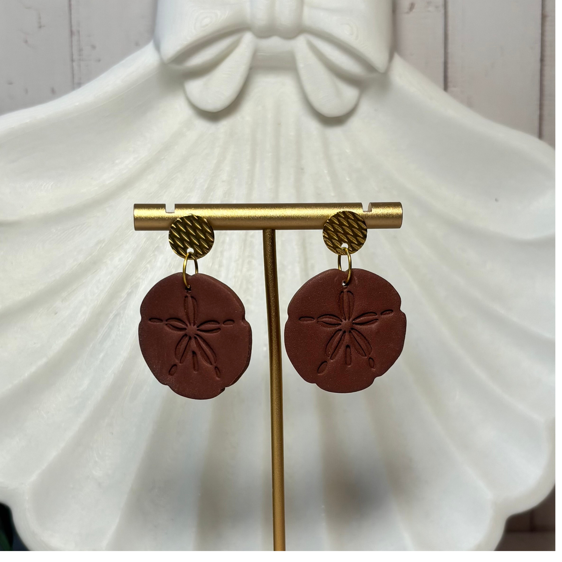Seaside Stories | Sand Dollar Dangle Earrings